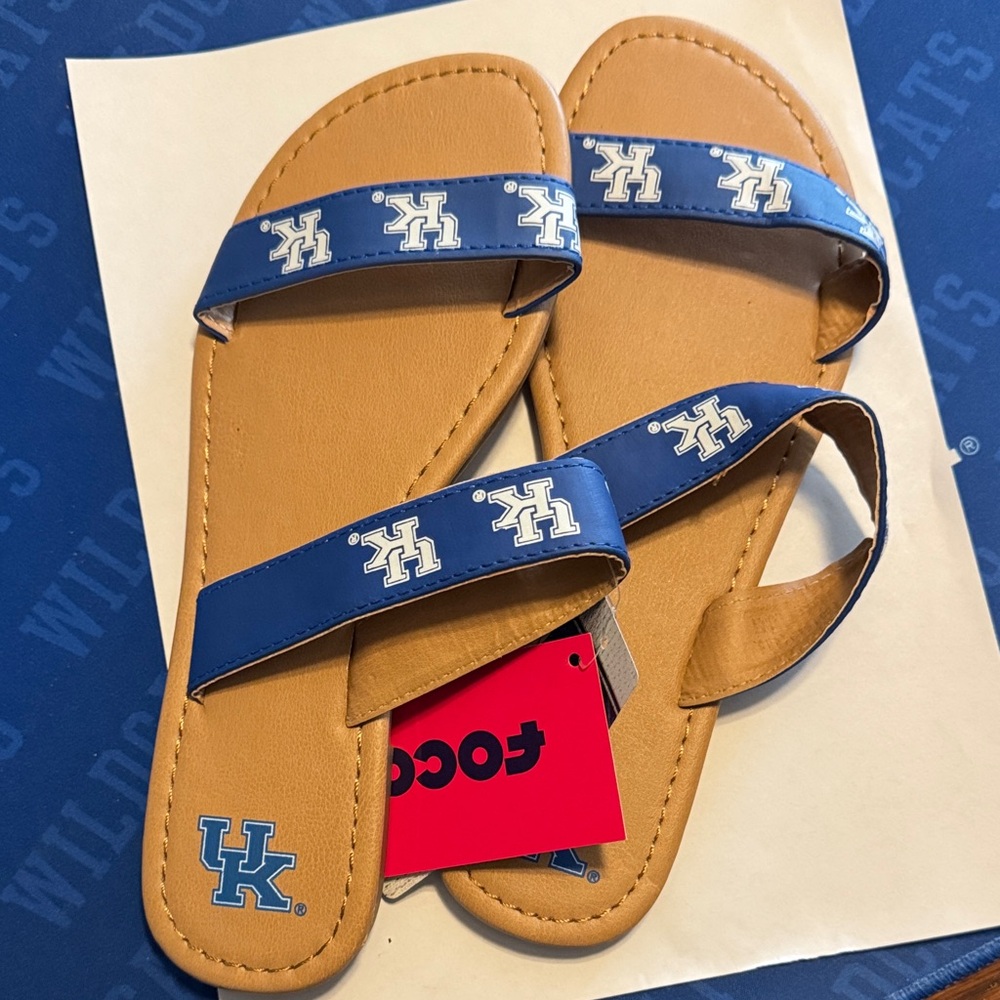 Women's University of Kentucky sandals